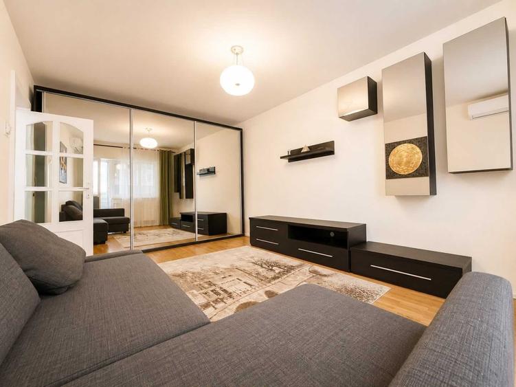 Apartament cu 2 camere decomandat în Ultracentral