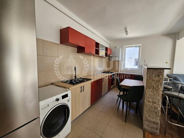 Apartament cu 2 camere semidecomandat, mobilat în Bună Ziua