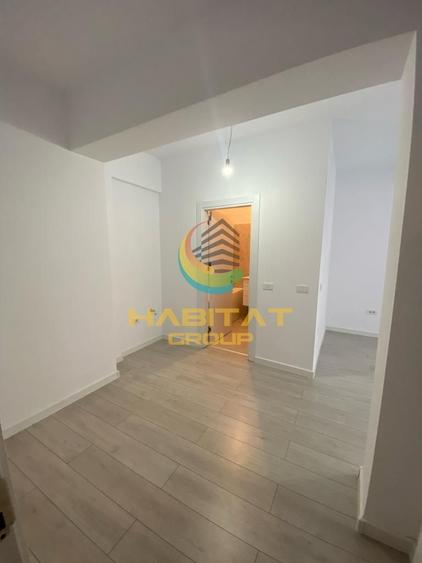 Apartament cu 3 camere semidecomandat în Berceni — fotografia 1