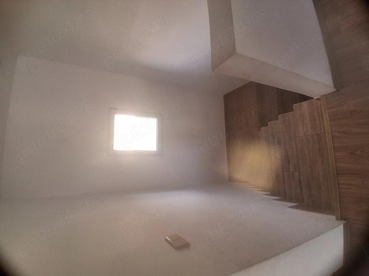 Casă cu Teren 3168 Mp în Central