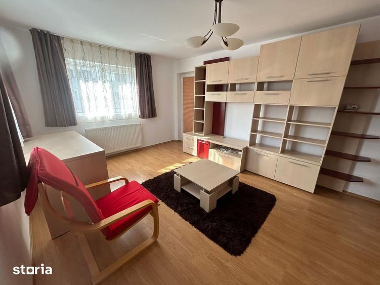 Garsonieră decomandată în Europa — fotografia 3