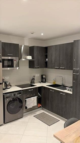Apartament cu 2 camere decomandat în Exterior Vest