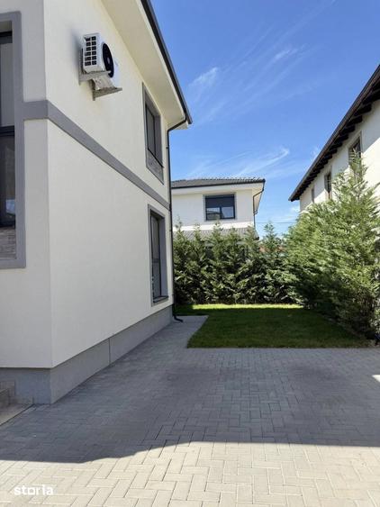 Casă cu 4 camere cu Teren 253 Mp în Giroc