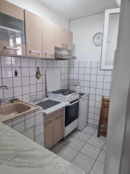 Garsonieră decomandată în Radu Negru
