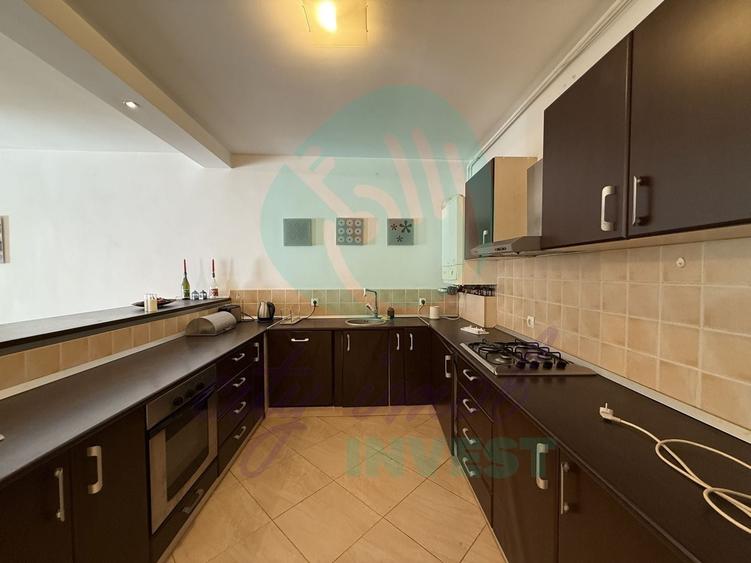 Apartament cu 2 camere decomandat, mobilat în Polonă