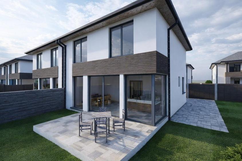Casă cu 4 camere cu Teren 275 Mp în Șelimbăr