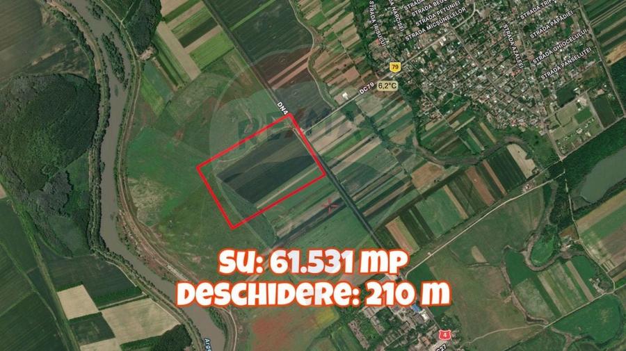 Teren agricol extravilan de 61531 mp, în Mitreni