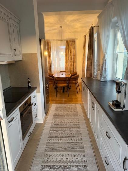 Apartament cu 4 camere, mobilat în Iris