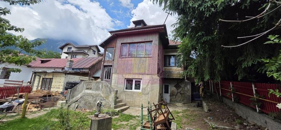 Casă cu 3 camere în Sud