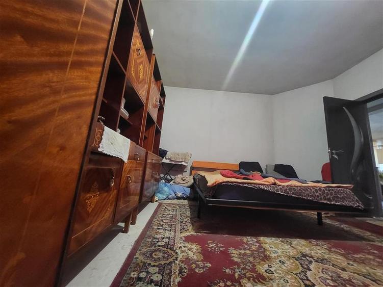 Casă cu 5 camere cu Teren 522 Mp în Sântandrei