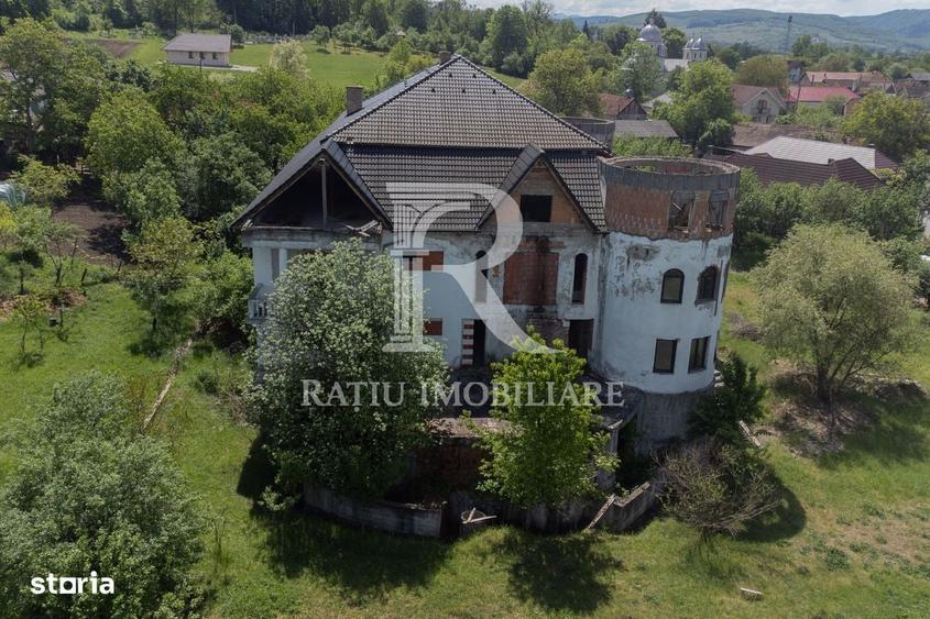 Casă cu 4 camere în Gheghie
