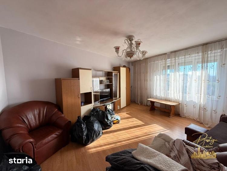Apartament cu 3 camere de inchiriat in zona Cantemir - Oradea - 1