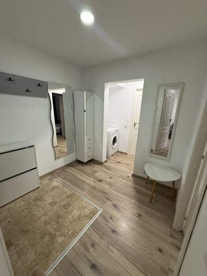 Apartament cu 2 camere decomandat în Exterior Vest
