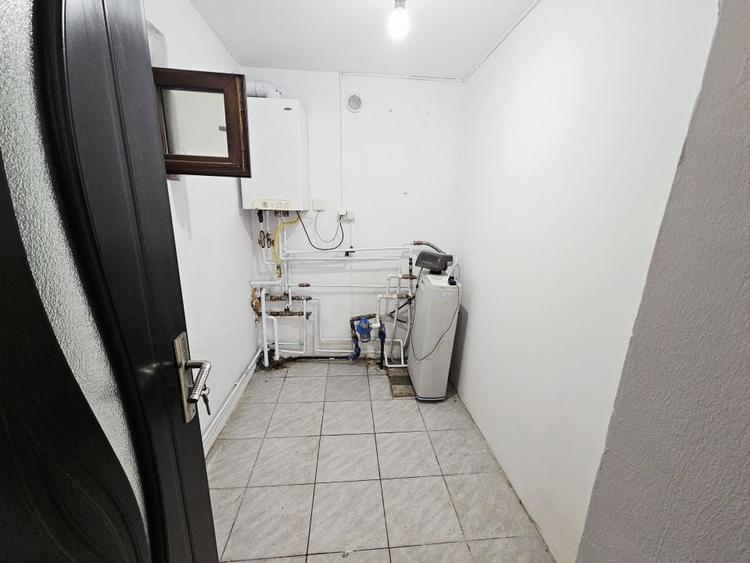 Casă individuală cu 4 camere cu Canalizare în Aiton