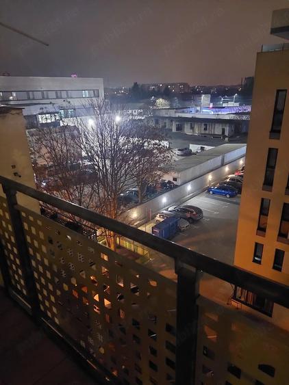Apartament cu 3 camere decomandat în Aradului