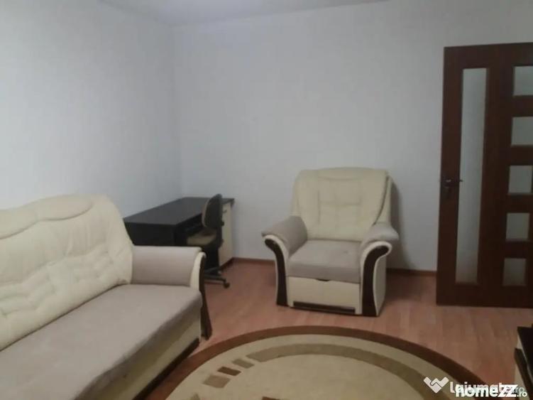 Apartament 2 camere, decomandat, Bdul Republicii, etajul 7/9 - Ploiesti (Prahova) - 2