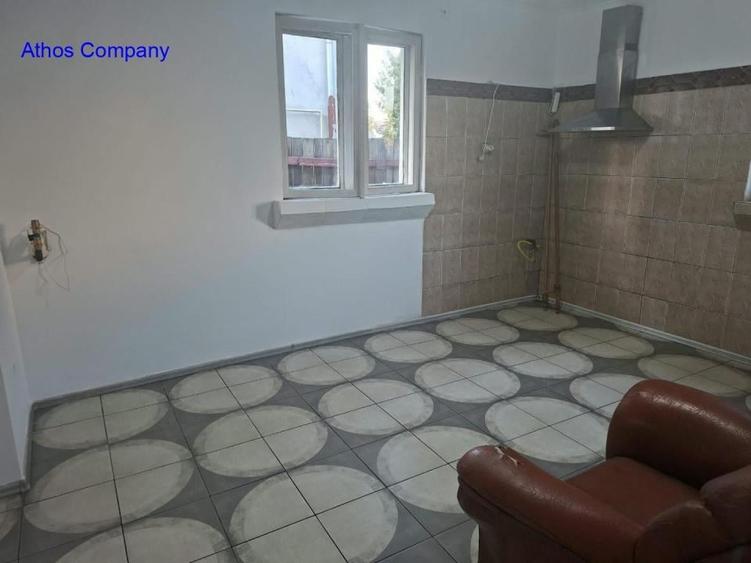 Casă individuală cu 2 camere cu Teren 386 Mp în Clinceni