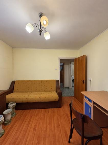 Apartament cu 2 camere semidecomandat, mobilat în Drumul Taberei
