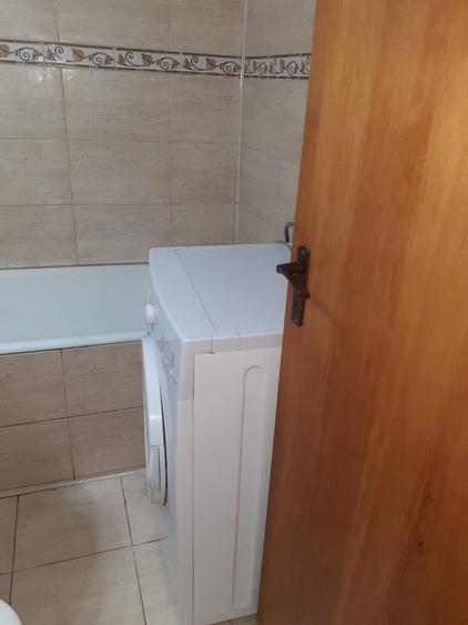 Apartament cu 2 camere decomandat în Drumul Taberei
