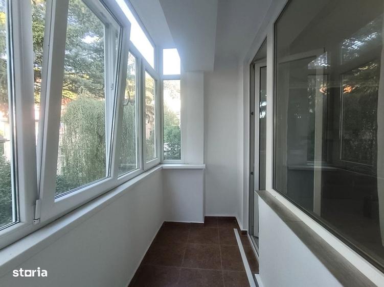 2 camere decomandat, Etaj 1 , Brasovul Vechi Str. Simion Barnutiu - 8