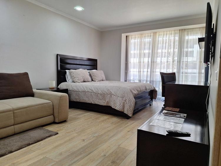 Apartament decomandat în Tractorul