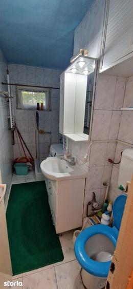 Apartament cu 2 camere semidecomandat în Girocului
