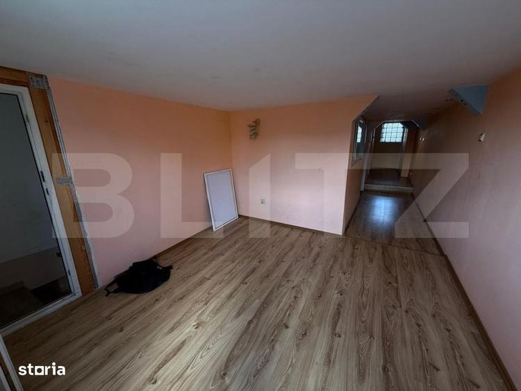 Casă cu 4 camere în Fundeni