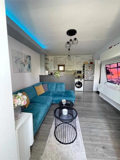 Apartament cu 2 camere semidecomandat în Păcurari