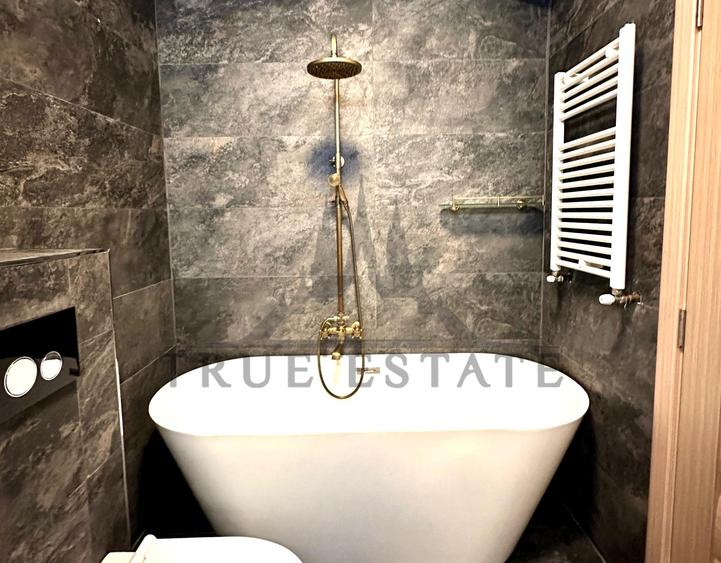Penthouse cu 3 camere decomandat, mobilat în Matei Voievod