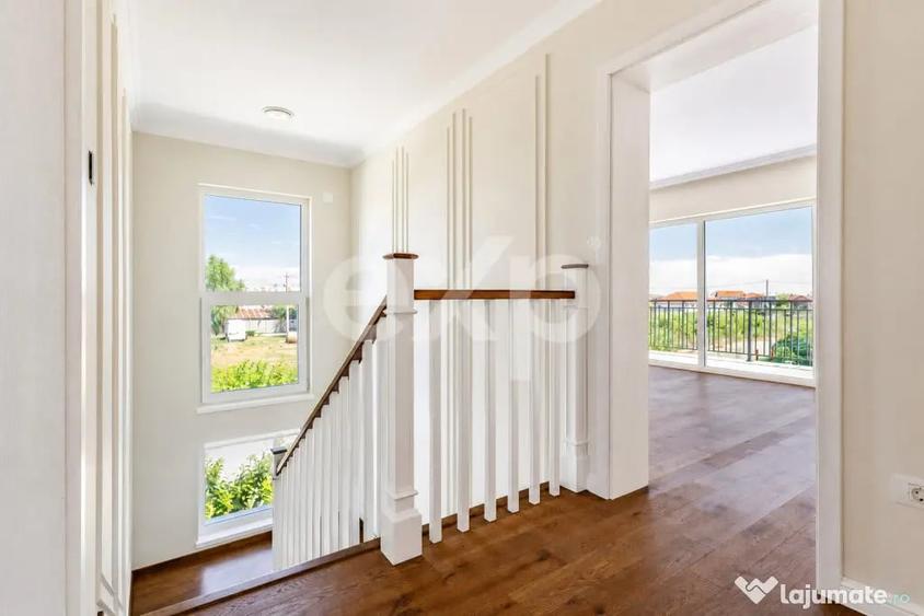 Casă cu 5 camere cu Teren 444 Mp în Săcălaz