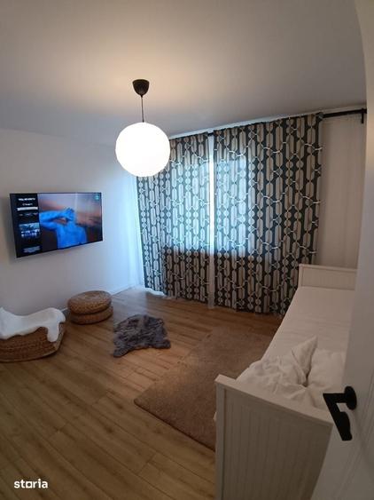 Apartament cu 2 camere decomandat, mobilat în 1 Mai