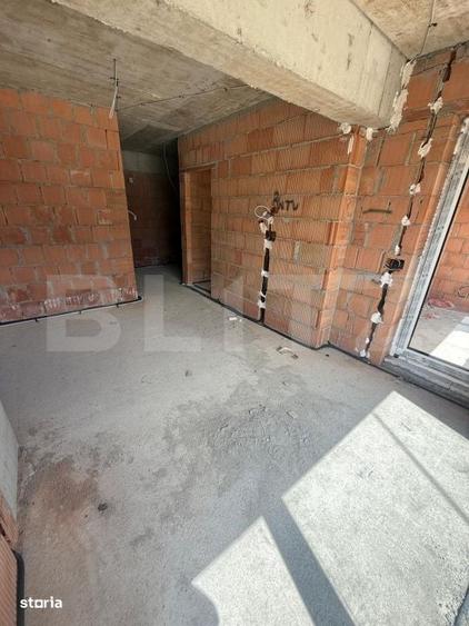 Apartament 3 camere, 2 bai, decomandat, etaj intermediar, zona Tractor - 4