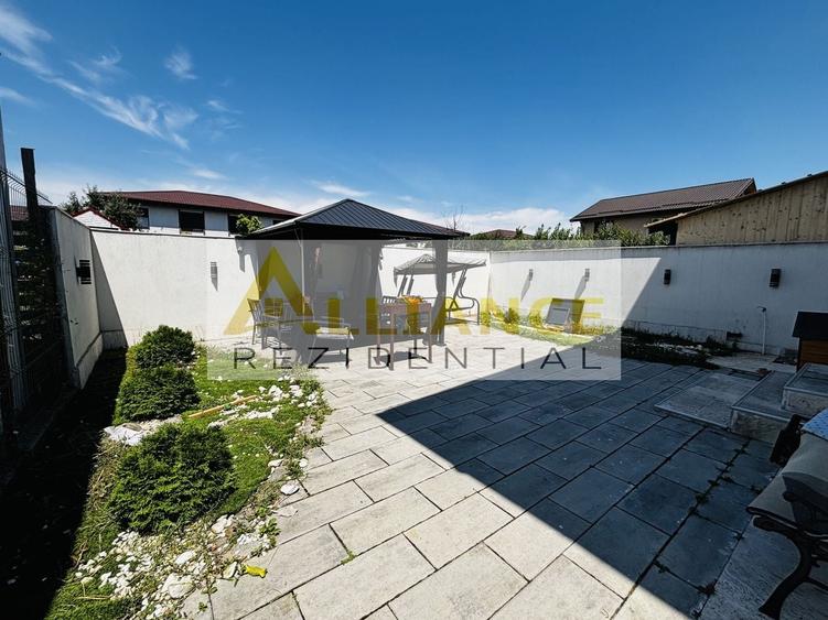 Casă individuală cu 3 camere cu Canalizare în Berceni