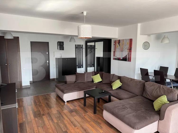 Apartament cu 2 camere semidecomandat, mobilat în Plopilor