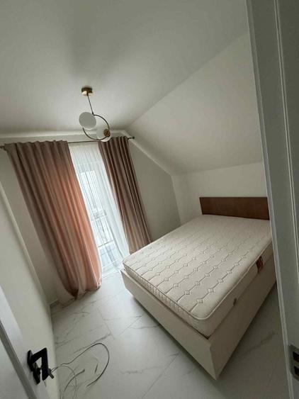 Casă cu 3 camere cu Teren 2 Mp în Lisaura