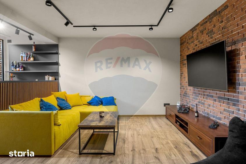 Apartament cu 2 camere, mobilat în Central