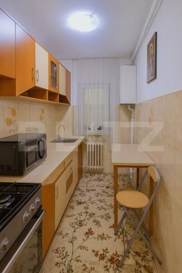 Apartament cu 3 camere semidecomandat, mobilat în Grigorescu