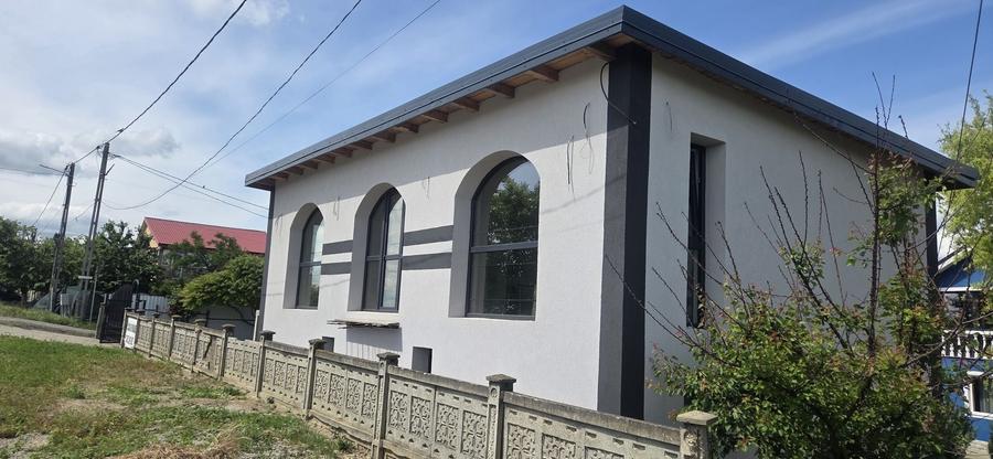 Casă cu 3 camere în Horlești