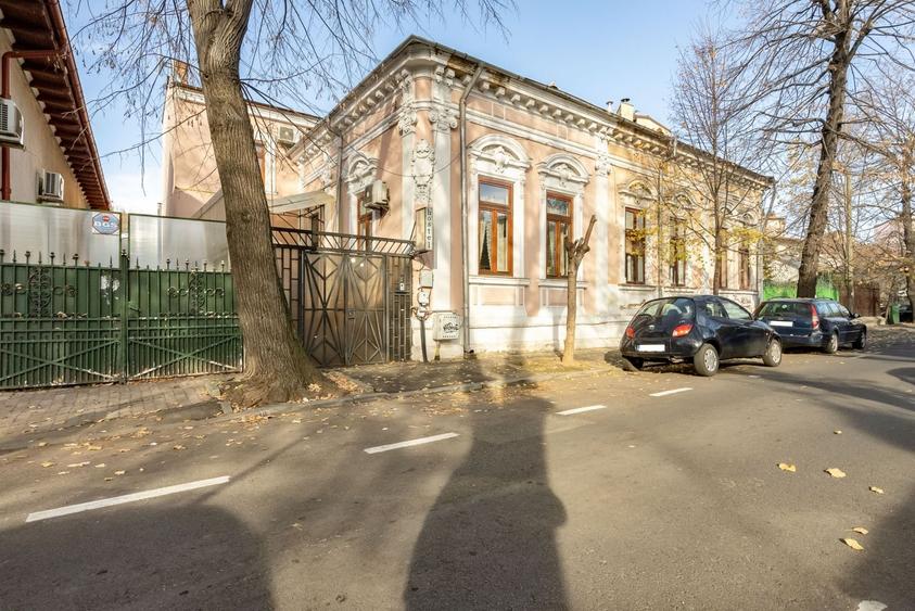 Duplex cu 7 camere cu Canalizare în Pache Protopopescu