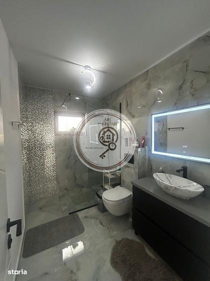 Casă cu 4 camere în Sud
