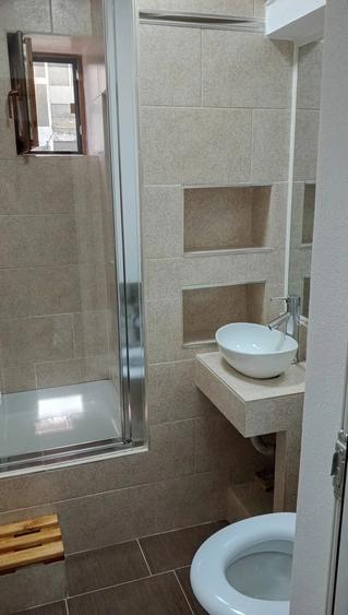 Garsonieră decomandată în Central