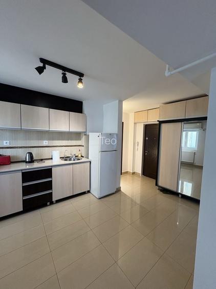 Beller, Nicolae Constantinescu, proprietar, 2 apartamente pe etaj, 3 camere