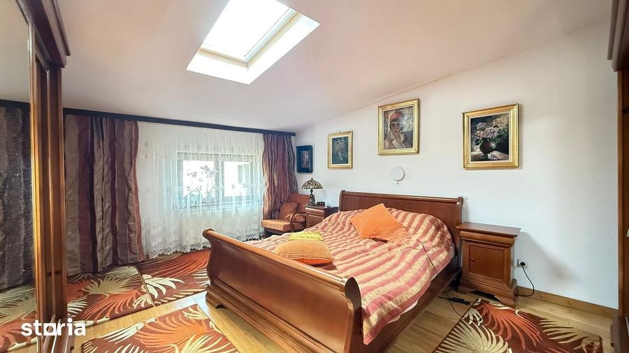 Casă cu 5 camere cu Teren 150 Mp în Ultracentral