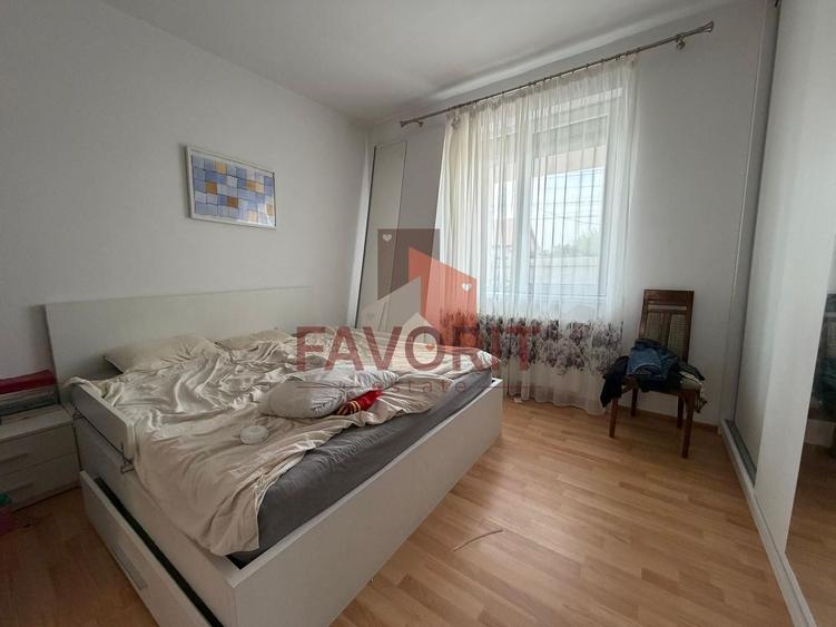 Duplex cu 5 camere cu Canalizare în Săcălaz