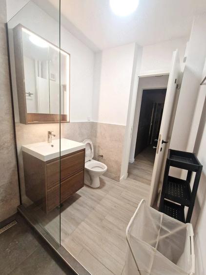 Apartament cu 3 camere decomandat în Unirii