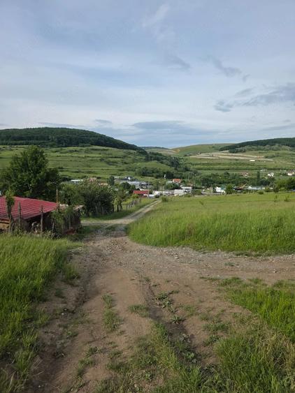 Teren de vanzare intravilan partial in zona Feleacu, la 15km de Cluj Napoca -5342mp. - 4