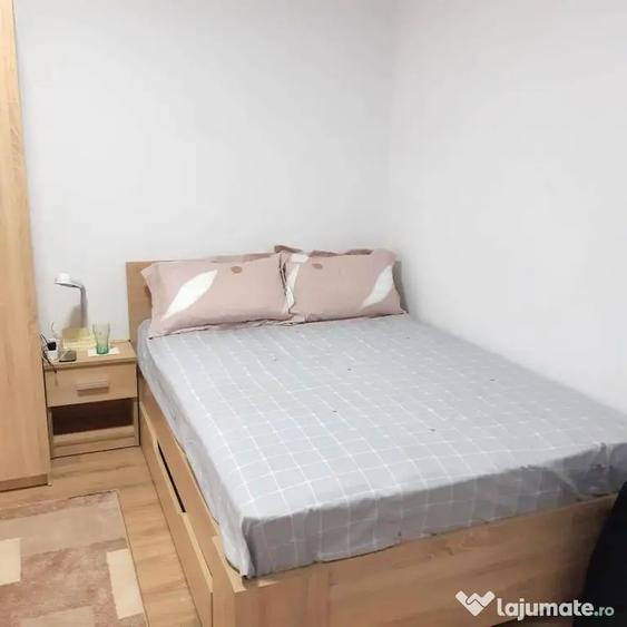 Apartament cu 2 camere decomandat, mobilat în Micro 19