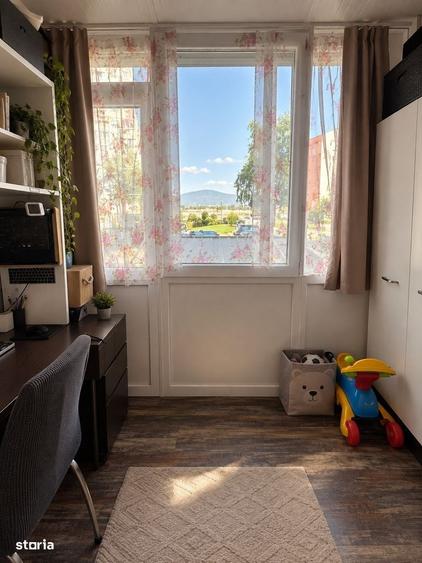 Apartament cu 3 camere decomandat în Avantgarden