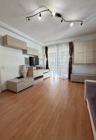 Apartament cu 2 camere decomandat în Florești