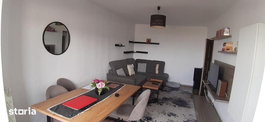 Apartament cu 3 camere în Dârste